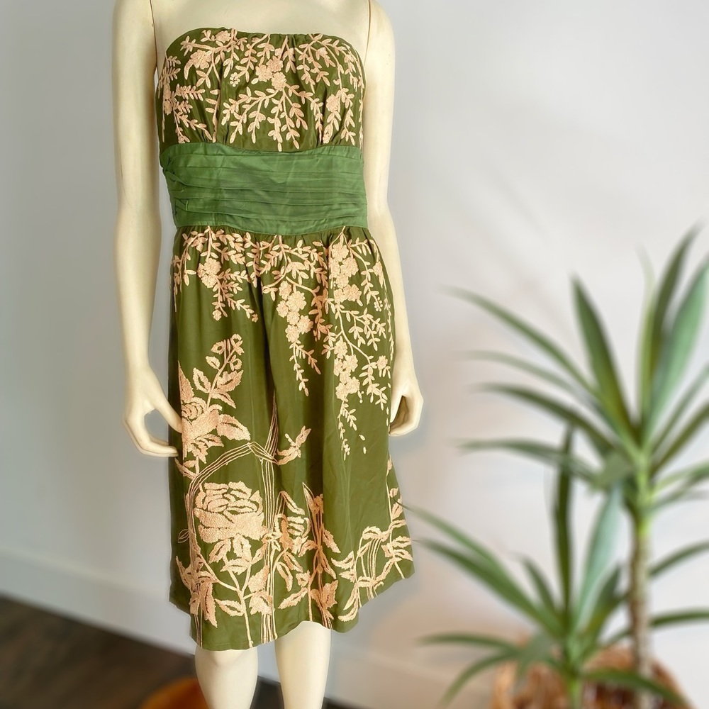 TRACY REESE New York Embroidered Green and Tan Dress Size 6